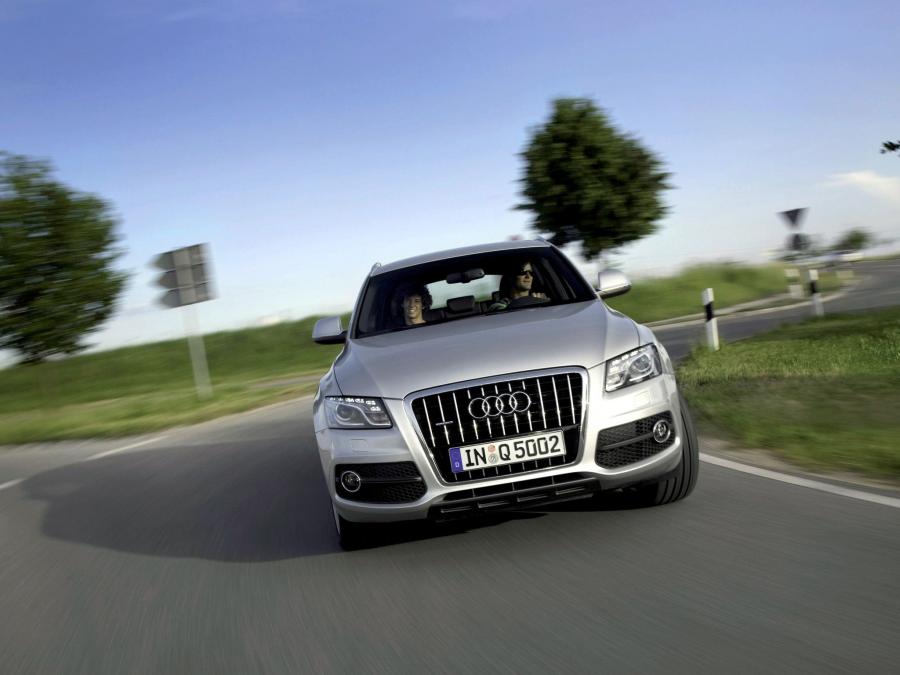  Audi Q5 3.0 TDI Quattro S-Line (8R) 2008 года  (фото 7 из 21)